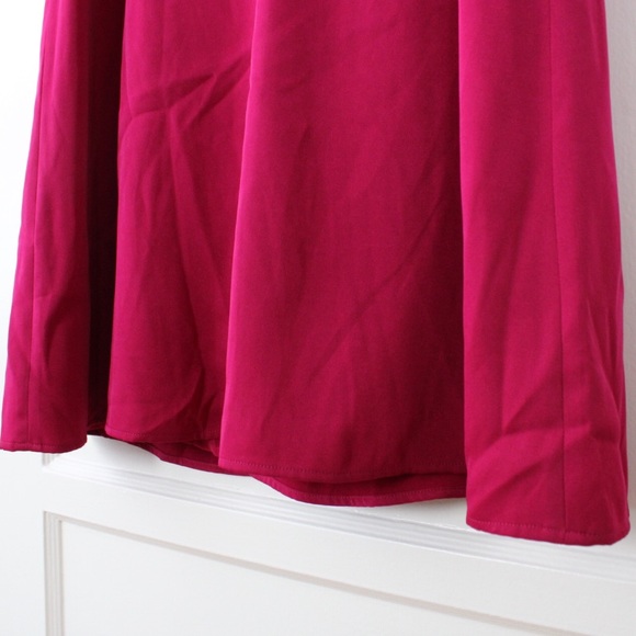 Cupcakes & Cashmere Magenta Slit Cocktail Dress - Picture 8 of 10